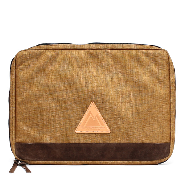 アノニムクラフツマンデザイン(ANONYM CRAFTSMAN DESIGN) クラッチバッグ ドキュメントケース PCケース ブラウン