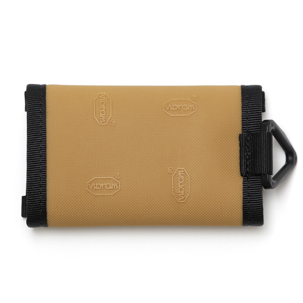  小銭入れ 小さめ コンパクト 財布 ブランド メンズ レディース ミニウォレット 日本製 ビブラム ラバー ベージュ 肌色 三つ折り おさいふ トラベル アウトドア アノニムクラフツマンデザイン(ANONYM CRAFTSMAN DESIGN)