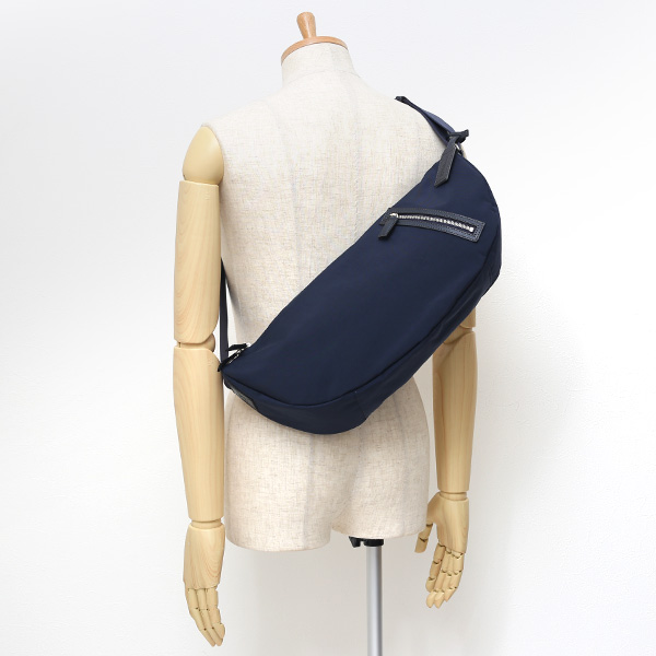 ボディバッグ メンズ ブランド レディース ナイロン 斜めがけ ショルダーバッグ ブルー ネイビー 青色 ワンショルダー ミニバッグ ボーデッサン(BEAU DESSIN)
