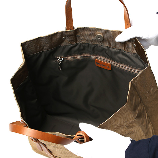  トートバッグ おしゃれ トート 薄型 シンプル レディース メンズ ハンドル長さ調整可能 肩掛け 軽い 革 ベージュ 肌色 カジュアル A4サイズ バッグ ブランド 国産 アルミナイロン トート AB557 BEAU DESSIN(ボーデッサン)