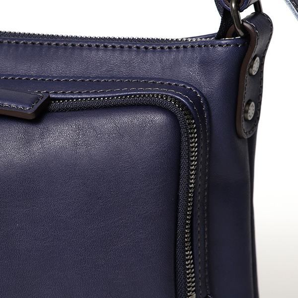 ショルダーバッグ 革 メンズ レザー 斜め掛け メッセンジャーバッグ 薄マチ レディース サコッシュ 鞄 ブルー ネイビー 青色 プレゼント 男性 丈夫 軽い 30代 40代 50代 普段使い 送料無料 ボーデッサン(BEAU DESSIN) PK2945