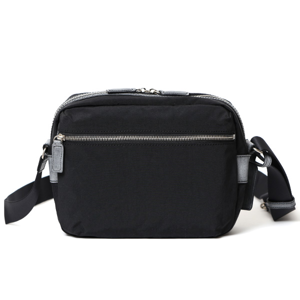 ボーデッサン(BEAU DESSIN) ZAC ナイロン スクエア型 ショルダーバッグ ブラック