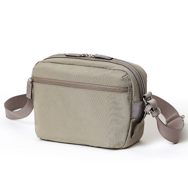 ショルダーバッグ ナイロン 軽い メンズ 大容量 A5 おしゃれ 日本製 シンプル コンパクト カジュアル ベージュ 肌色 斜めがけ ボディバッグ レザー 国産 男性 女性 ギフト ブランド ボーデッサン(BEAU DESSIN) ZC1827