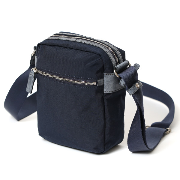 ミニショルダー バッグ 縦型 レディース メンズ ナイロン サコッシュ 軽量 斜め掛け バッグ 小さめ 革 鞄 ブルー ネイビー 青色 ショルダーバッグ 男女兼用 スマホポーチ ギフト ブランド 日本製 ボーデッサン(BEAU DESSIN) ZC2929