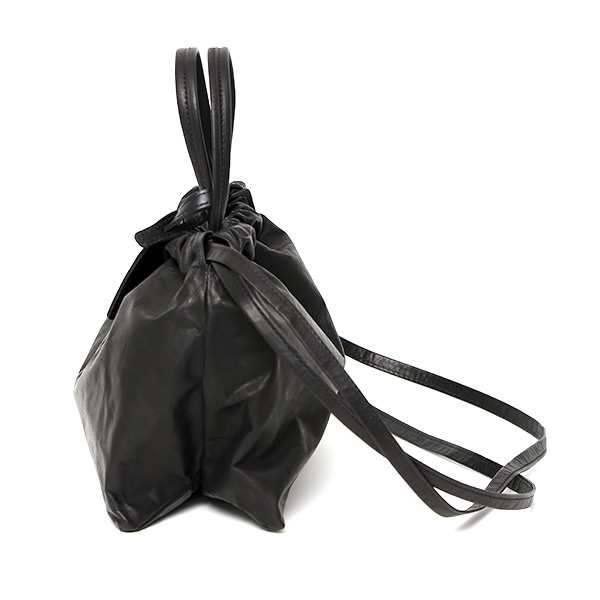  巾着バッグ 本革 メンズ レディース レザー ミニ ショルダーバッグ ブラック 黒 黒色 巾着ポーチ 肩掛け 小さめ 経年変化 エイジング シンプル おしゃれ 小振り 高級感 巾着型 日本製 ブランド BEAU DESSIN ボーデッサン