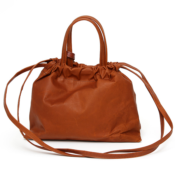  巾着バッグ 本革 メンズ レディース レザー ミニ ショルダーバッグ キャメル ブラウン 茶 茶色 巾着ポーチ 肩掛け 小さめ 経年変化 エイジング シンプル おしゃれ 小振り 高級感 巾着型 日本製 ブランド BEAU DESSIN ボーデッサン