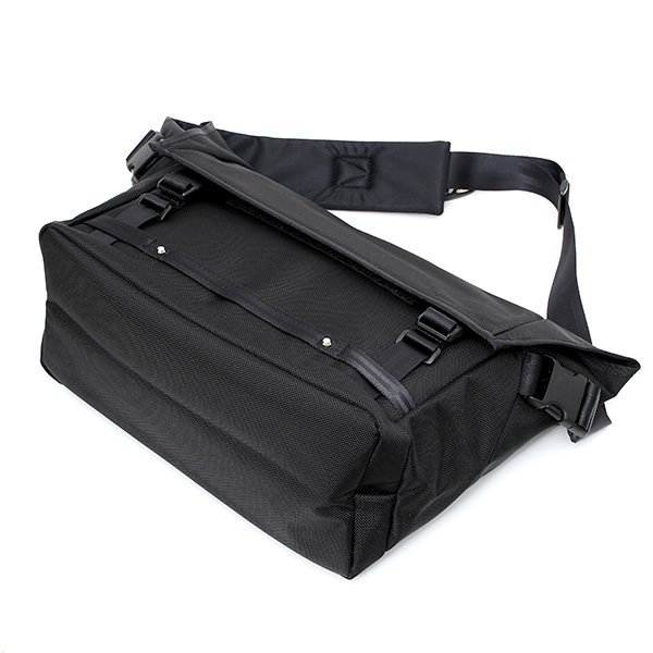 メッセンジャーバッグ 1680D バリスティック ナイロン 自転車 サイクリング サイクリスト ローディー ブラック 黒 黒色 メンズ レディース ショルダーバッグ 日本製 ブランド 肩掛け 斜めがけ 鞄 防水 ベルーフバゲージ(beruf baggage)