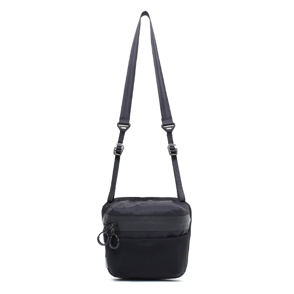 ベルーフバゲージ(beruf baggage) ギアード ショルダーバッグ ブラック