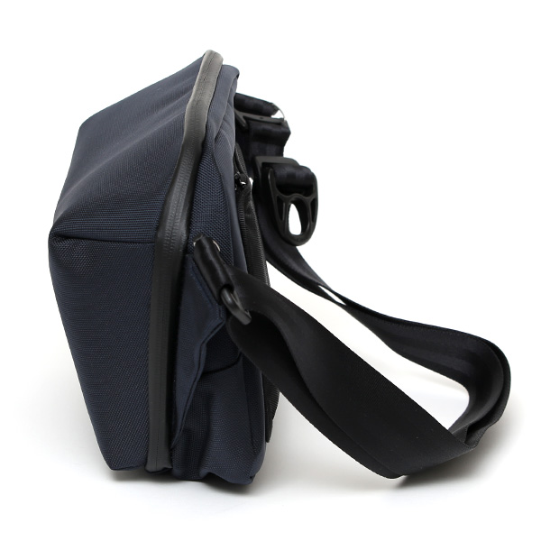 ショルダーバッグ ボディバッグ メンズ レディース ブランド 小ぶり 軽量 大容量 機能的 日本製 ブルー ネイビー 青色 ウエストバッグ エアー バリスティックナイロン かっこいい おしゃれ ベルーフバゲージ(beruf baggage)