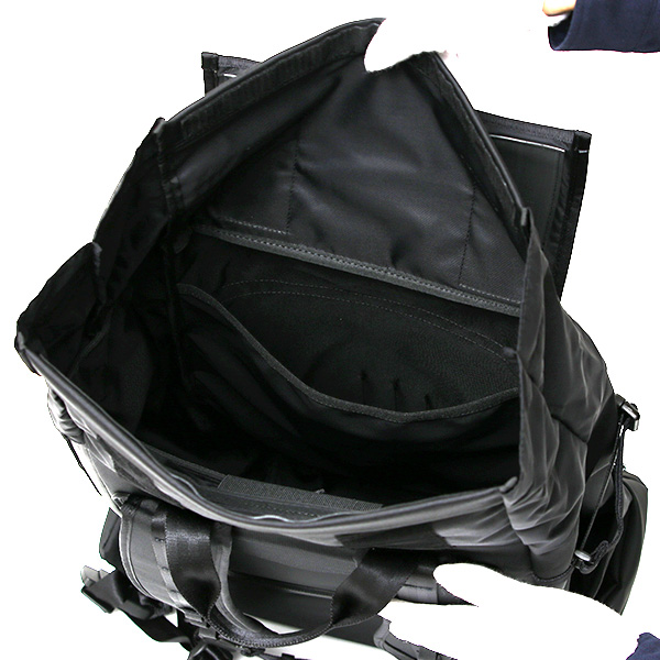 リュック ビジネスリュック バックパック 大容量 16インチPC収納可能 A3サイズ 防水 アウトドア おしゃれ ブラック 黒 黒色 かっこいい ロールトップ 自転車 旅行 高級 ブランド NOMAD30+ ベルーフバゲージ(beruf baggage)