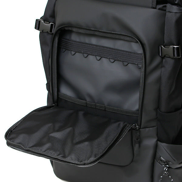 リュック ビジネスリュック バックパック 大容量 16インチPC収納可能 A3サイズ 防水 アウトドア おしゃれ ブラック 黒 黒色 かっこいい ロールトップ 自転車 旅行 高級 ブランド NOMAD30+ ベルーフバゲージ(beruf baggage)