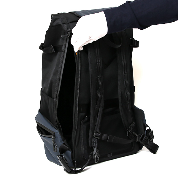  リュック ビジネスリュック バックパック 大容量 16インチPC収納可能 A3サイズ 防水 アウトドア おしゃれ ブルー ネイビー 青色 かっこいい ロールトップ 自転車 旅行 高級 ブランド NOMAD30+ ベルーフバゲージ(beruf baggage)