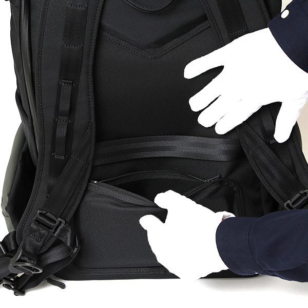 リュック ビジネスリュック バックパック 大容量 16インチPC収納可能 A3サイズ 防水 アウトドア おしゃれ グリーン 緑色 かっこいい ロールトップ 自転車 旅行 高級 ブランド NOMAD30+ ベルーフバゲージ(beruf baggage)