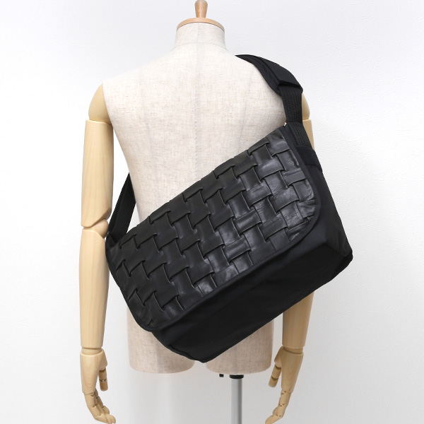 ショルダーバッグ メッセンジャーバッグ ブラック 黒 黒色 メンズ レディース 日本製 L SHOULDER NEST CARRYNEST(キャリーネスト)