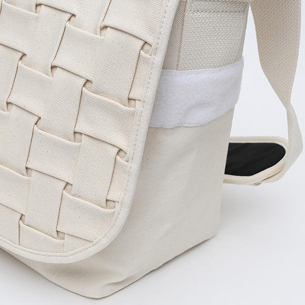 ショルダーバッグ メッセンジャーバッグ ホワイト 白色 メンズ レディース 日本製 L SHOULDER NEST CARRYNEST(キャリーネスト)