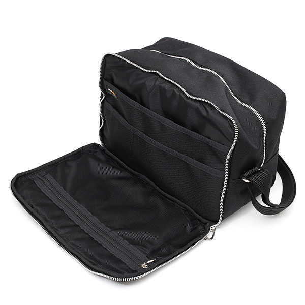 カメラバッグ 一眼レフ ショルダー 女子 ブラック 黒 黒色 メンズ レディース おしゃれ 日本製 ブランド ショルダーバッグ ボディーバッグ ミニ 肩掛け 斜めがけ 鞄 カバン CARRYNEST(キャリーネスト)