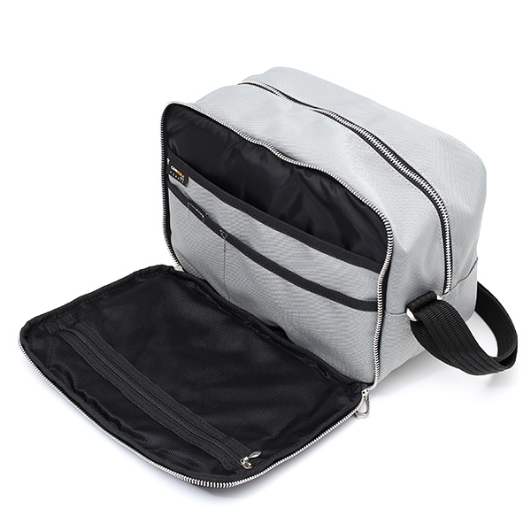 カメラバッグ 一眼レフ ショルダー 女子 グレー グレイ 灰色 メンズ レディース おしゃれ 日本製 ブランド ショルダーバッグ ボディーバッグ ミニ 肩掛け 斜めがけ 鞄 カバン CARRYNEST(キャリーネスト)