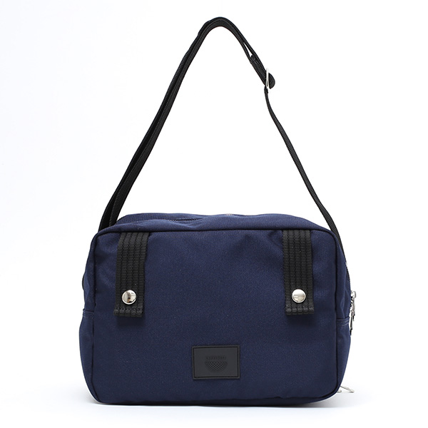 カメラバッグ 一眼レフ ショルダー 女子 ブルー ネイビー 青色 メンズ レディース おしゃれ 日本製 ブランド ショルダーバッグ ボディーバッグ ミニ 肩掛け 斜めがけ 鞄 カバン CARRYNEST(キャリーネスト)
