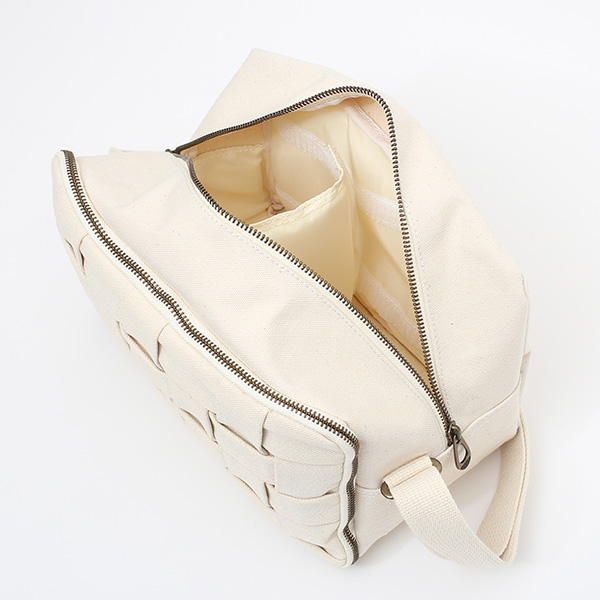 カメラバッグ 一眼レフ ショルダー 女子 ホワイト 白色 メンズ レディース おしゃれ 日本製 ブランド ショルダーバッグ ボディーバッグ ミニ 肩掛け 斜めがけ 鞄 カバン CARRYNEST(キャリーネスト)