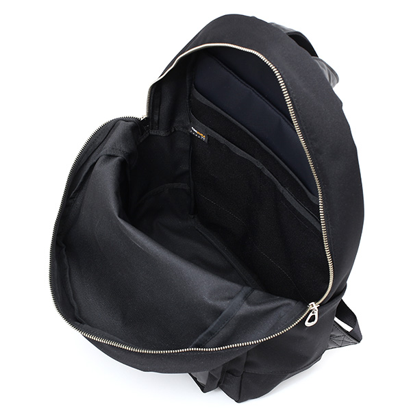  リュックサック 本革 バックパック メンズ レディース レザー 鞄 ブラック 黒 黒色 日本製 ブランド おしゃれ カバン かわいい 大人 高級 通学 シンプル 上品 国産 デイパック O BACK NEST CARRYNEST(キャリーネスト)