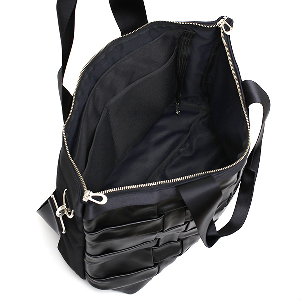  トートバッグ メンズ 本革 レザー レディース 日本製 ブランド ブラック 黒 黒色 ファスナー付き カバン ナイロン キャンバス A4 おしゃれ かわいい 大人 女子 高級 軽量 軽い ジム 鞄 大きめ M TOTE NEST CARRYNEST(キャリーネスト)