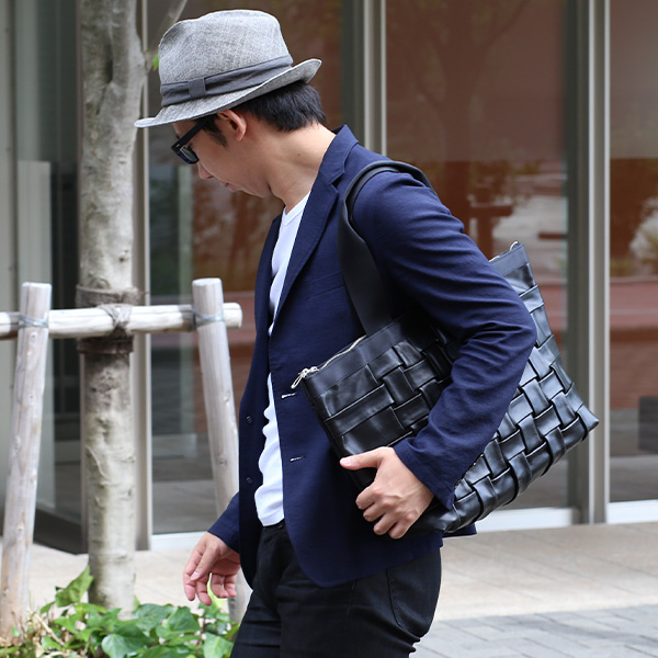  トートバッグ メンズ 本革 レザー レディース 日本製 ブランド ブラック 黒 黒色 ファスナー付き カバン ナイロン キャンバス A4 おしゃれ かわいい 大人 女子 高級 軽量 軽い ジム 鞄 大きめ M TOTE NEST CARRYNEST(キャリーネスト)