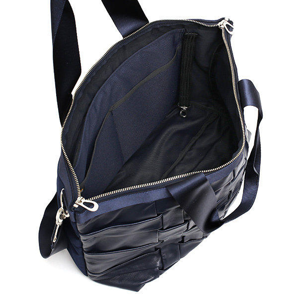  トートバッグ メンズ 本革 レザー レディース 日本製 ブランド ブルー ネイビー 青色 ファスナー付き カバン ナイロン キャンバス A4 おしゃれ かわいい 大人 女子 高級 軽量 軽い ジム 鞄 大きめ M TOTE NEST CARRYNEST(キャリーネスト)