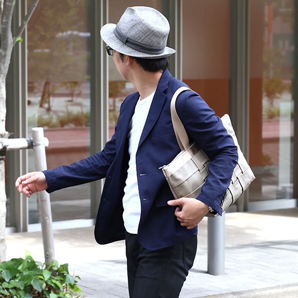  トートバッグ メンズ 本革 レザー レディース 小さめ 小ぶり ベージュ 肌色 日本製 ブランド ファスナー付き カバン ナイロン キャンバス A4 おしゃれ かわいい 大人 女子 高級 軽量 軽い 鞄 M TOTE NEST CARRYNEST(キャリーネスト)