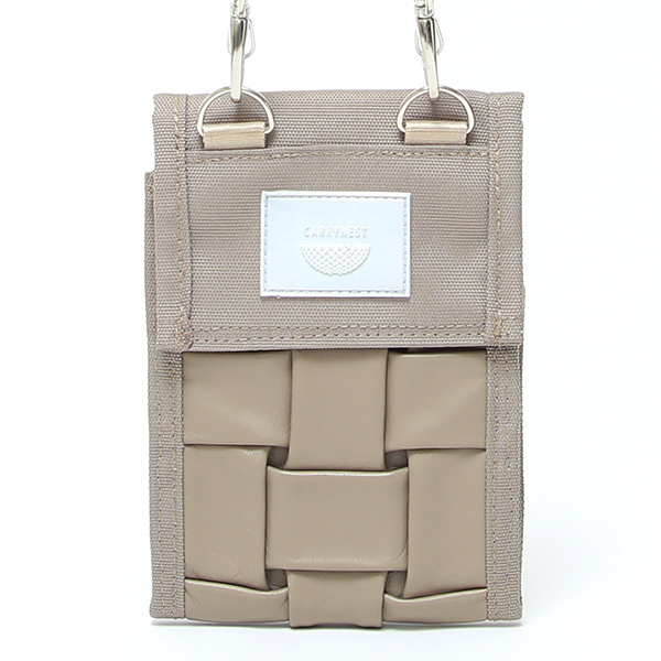 パスポートケース ポーチ ネックポーチ 旅行 バッグ ショルダー マルチケース おしゃれ 薄型 軽量 鞄 ベージュ 肌色 ネックウォレット 小さめ ナイロン 革 日本製 ブランド PASSPORT NEST CARRYNEST(キャリーネスト)