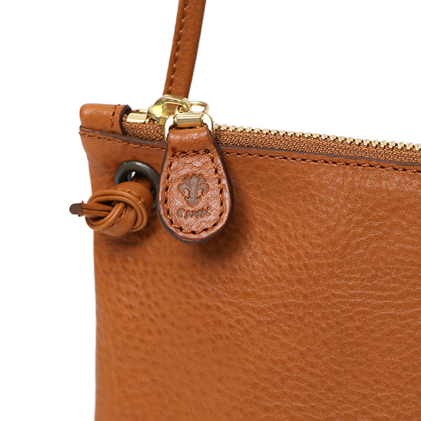 CI-VA(チーバ) イタリア製 トスカーナ産フルタンニン鞣し牛革 レザーショルダーバッグ メンズ レディース ブランド サコッシュ キャメル ブラウン 茶 茶色 本革 牛革 シンプル カジュアル 男性 女性 ユニセックス 鞄 おしゃれ 2282NUVOLA