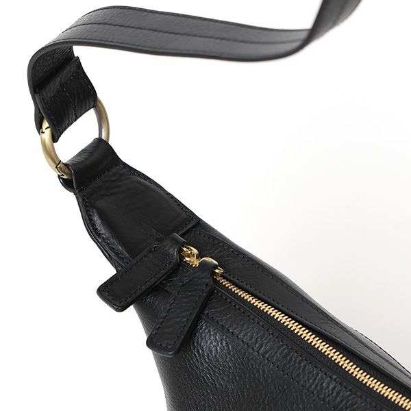 ショルダーバッグ 本革 メンズ レディース レザー ボディバッグ 斜め掛け イタリア製 トスカーナ ブランド ブラック 黒 黒色 経年変化 エイジング おしゃれ CI-VA チーバ 2367VOLANATO