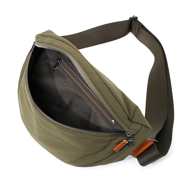 ボディバッグ メンズ ミニ ショルダーバッグ レディース 肩掛け 斜めがけ かばん グリーン 緑色 日本製 ブランド カバン 鞄 シンプル おしゃれ 高級 大人 軽い 小ぶり 小さめ お出かけ ボディーバッグ ボーデッサン デリィーヴ(derive)