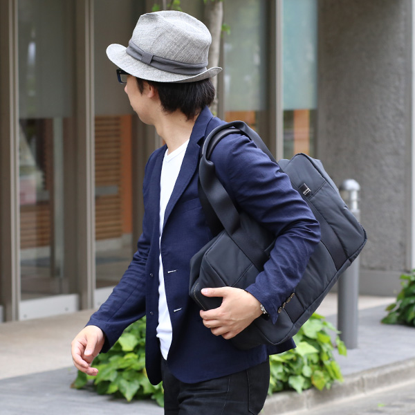  ボストンバッグ メンズ レディース 小さめ スポーツ ブラック 黒 黒色 日本製 ブランド 本革 ナイロン 鞄 カバン 修学旅行 ジム通い アウトドア 1泊 2泊 旅行 高級 大人 かわいい オシャレ 小ぶり ボーデッサン デリィーヴ(derive)