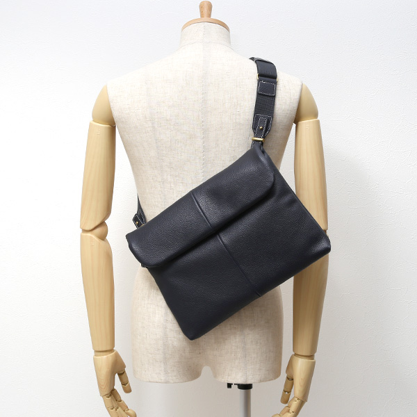 クラッチバッグ メンズ レザー 本革 日本 ブランド ブルー ネイビー 青色 レディース セカンドバッグ 大容量 鞄 大きい カバン 手持ち 小さい ミニ おしゃれ 大人 キレイめ fetia(フェティア) ライロアシリーズ(Rairoa Series)