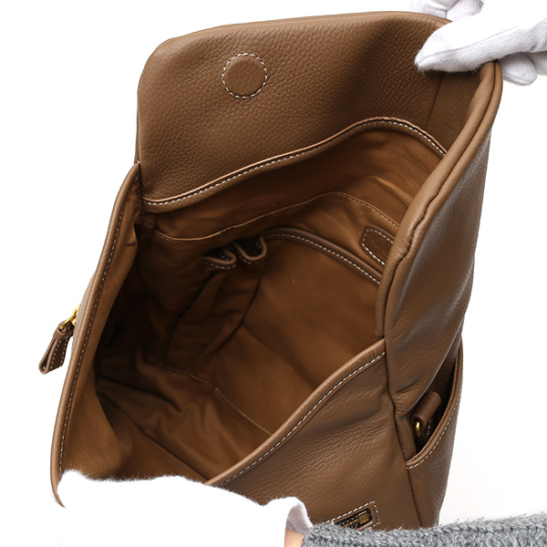  クラッチバッグ メンズ レザー 本革 日本 ブランド ベージュ 肌色 レディース セカンドバッグ 大容量 鞄 大きい カバン 手持ち 小さい ミニ おしゃれ 大人 キレイめ fetia(フェティア) ライロアシリーズ(Rairoa Series)