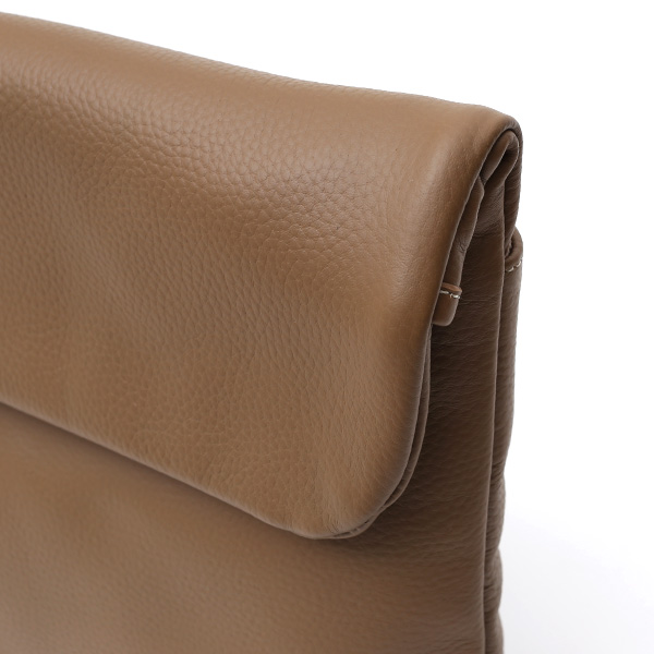  クラッチバッグ メンズ レザー 本革 日本 ブランド ベージュ 肌色 レディース セカンドバッグ 大容量 鞄 大きい カバン 手持ち 小さい ミニ おしゃれ 大人 キレイめ fetia(フェティア) ライロアシリーズ(Rairoa Series)