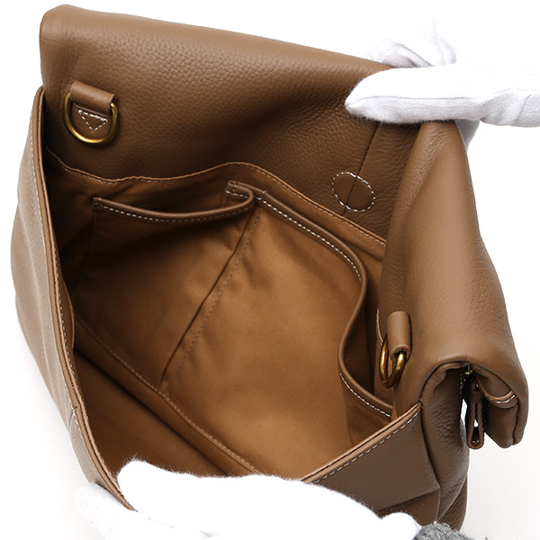  クラッチバッグ メンズ レザー 本革 日本 ブランド ベージュ 肌色 レディース セカンドバッグ 大容量 鞄 大きい カバン 手持ち 小さい ミニ おしゃれ 大人 キレイめ fetia(フェティア) ライロアシリーズ(Rairoa Series)