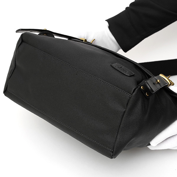 ショルダーバッグ ミニ メンズ レディース 本革 レザー ブラック 黒 黒色 日本 ブランド かわいい おしゃれ 斜めがけ 軽い 小さめ キャンバス 帆布 fetia(フェティア)