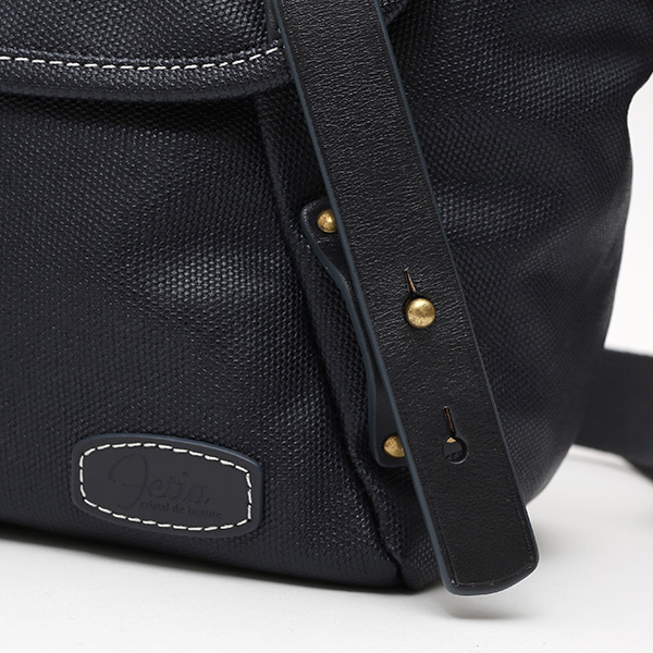 ショルダーバッグ ミニ メンズ レディース 本革 レザー ブルー ネイビー 青色 日本 ブランド かわいい おしゃれ 斜めがけ 軽い 小さめ キャンバス 帆布 fetia(フェティア)