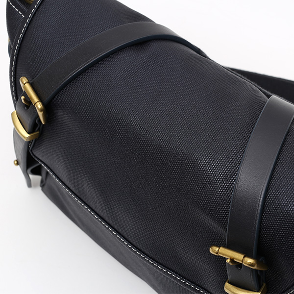 ショルダーバッグ ミニ メンズ レディース 本革 レザー ブルー ネイビー 青色 日本 ブランド かわいい おしゃれ 斜めがけ 軽い 小さめ キャンバス 帆布 fetia(フェティア)