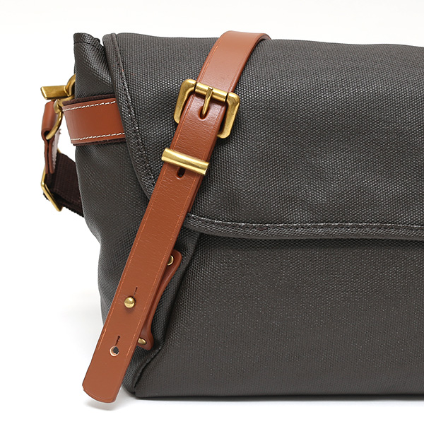 ショルダーバッグ ミニ メンズ レディース 本革 レザー イエロー 黄色 日本 ブランド かわいい おしゃれ 斜めがけ 軽い 小さめ キャンバス 帆布 fetia(フェティア)