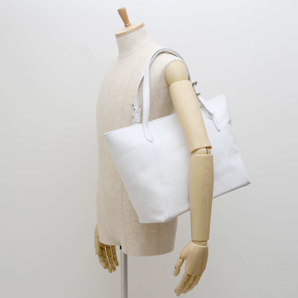  トートバッグ メンズ 本革 レザー 日本 ブランド ビジネスバッグ ホワイト 白色 レディース 革 大きい レザー カバン 鞄 シンプル バッグ 大容量 おしゃれ 高級 大人 仕事 ビジネス fetia(フェティア) ライロアシリーズ(Rairoa Series)