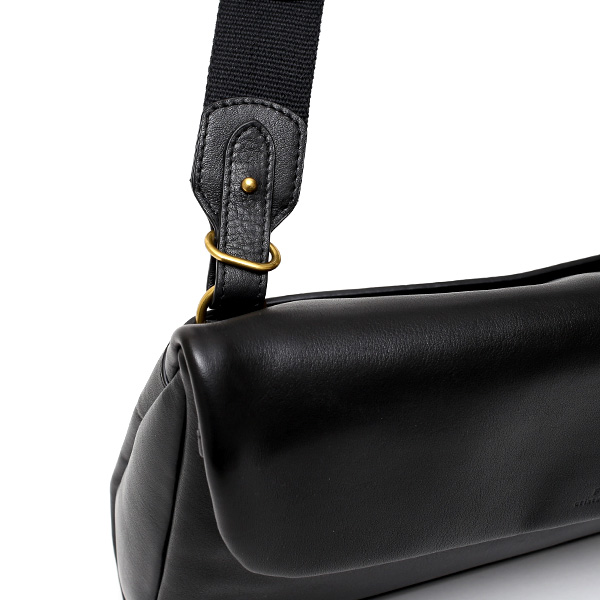 クラッチバッグ 結婚式 メンズ 本革 レザー ブラック 黒 黒色 A4 セカンドバッグ 大容量 鞄 大きい カバン 手持ち 上品 高級 おしゃれ 大人 キレイめ レディース 2way ショルダーベルト 肩紐 肩ひも ショルダーバッグ fetia(フェティア) ライロアシリーズ(Rairoa Series)