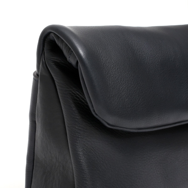  クラッチバッグ 結婚式 メンズ 本革 レザー ブルー ネイビー 青色 A4 セカンドバッグ 大容量 鞄 大きい カバン 手持ち 上品 高級 おしゃれ 大人 キレイめ レディース 2way ショルダーベルト 肩紐 肩ひも ショルダーバッグ fetia(フェティア) ライロアシリーズ(Rairoa Series)