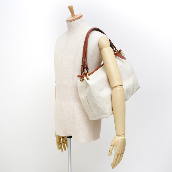  ワンショルダー イタリアンレザー トートバッグ 本革 メンズ レディース ホワイト 白色 A4 日本 ブランド カバン 鞄 シンプル バッグ おしゃれ 高級 大人 仕事 ビジネス キャンバス 布 軽量 通勤 通学 fetia(フェティア) ファッティシリーズ