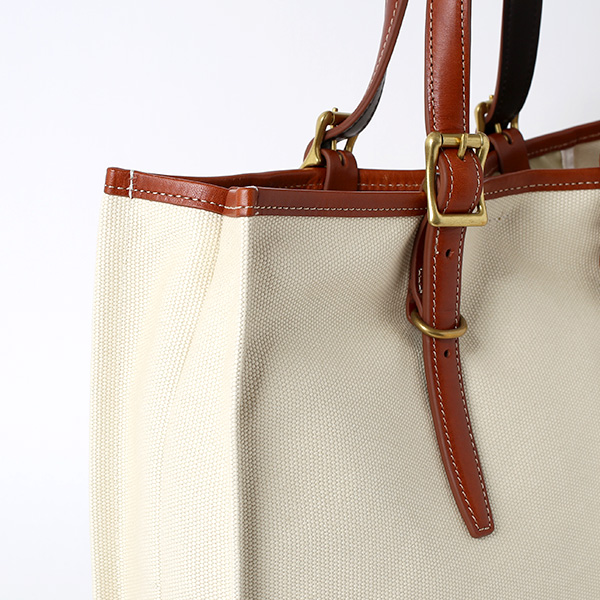  ブリーフケース キャンバス 帆布 メンズ 本革 ホワイト 白色 レディース ビジネスバッグ レザー 日本 ブランド A4 高級 上品 大人 シンプル 上質 軽量 カバン 鞄 布 小ぶり 小さめ 無地 スタイリッシュ fetia(フェティア) ファッティシリーズ(FA'ATI Series)