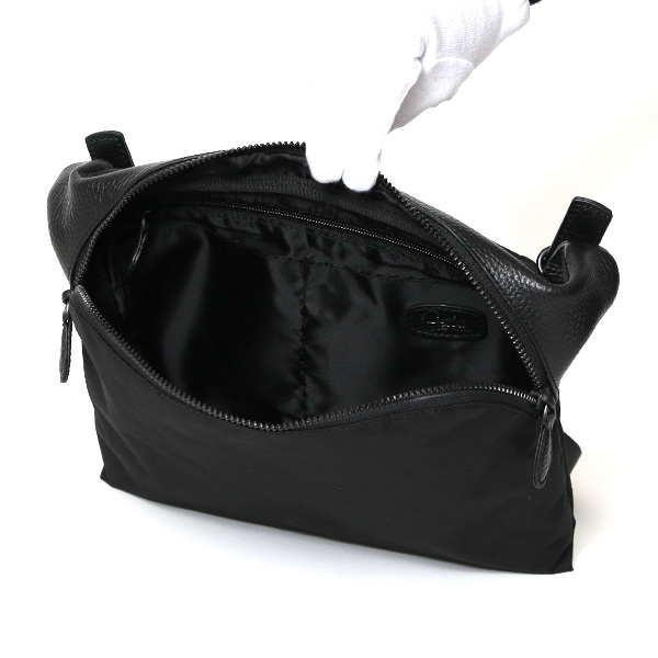 サコッシュ メンズ レディース ミニ 薄マチ ナイロン ブランド ショルダーバッグ メッセンジャーバッグ ブラック 黒 黒色 レザー 革 コンビ 軽量 軽い コンパクト かばん ユニセックス 人気 鞄 fetia(フェティア)