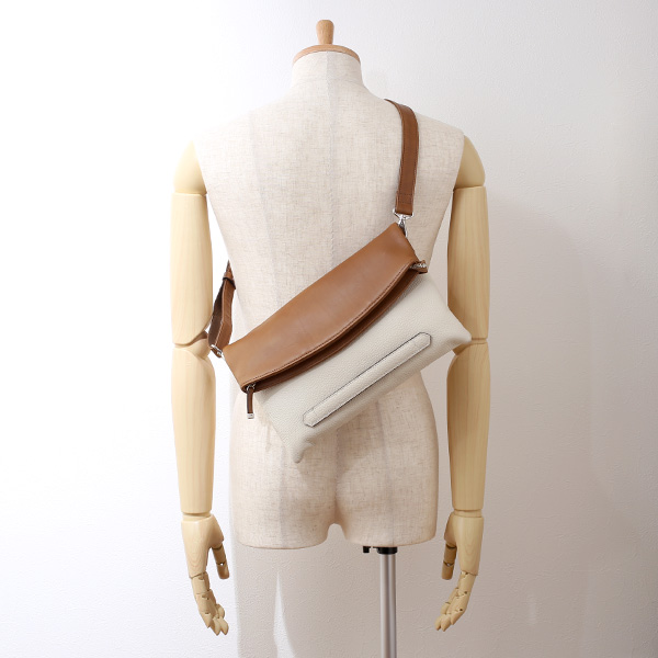 クラッチバッグ メンズ 本革 日本製 ブランド ベージュ 肌色 小さめ セカンドバッグ ミニ ショルダーバッグ 肩掛け 鞄 カバン 高級 30代 2way ファイブウッズ(FIVE WOODS) HORIZON(ホライズン) #39241