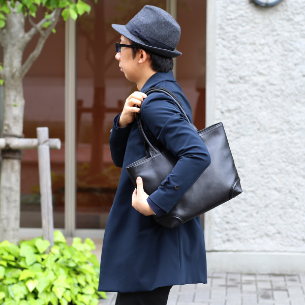  トートバッグ ブランド メンズ レディース 本革 日本製 ブラック 黒 黒色 無地 小さめ ビジネスバッグ 小ぶり 鞄 カバン 高級 シンプル コンパクト オシャレ 通勤 通学 ファイブウッズ(FIVE WOODS) PLATEAU(プラトウ) #39189