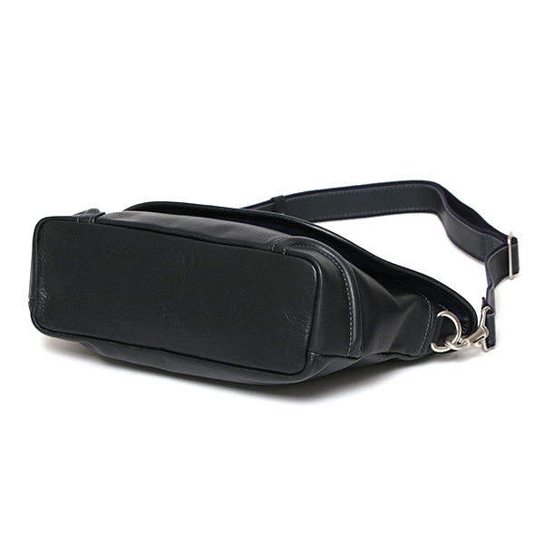 メッセンジャーバッグ メンズ ブランド レザー 日本製 ショルダー バッグ 高級 本革 軽い コンパクト ブルー ネイビー 青色 カジュアル 男女兼用 斜め掛け 自転車 通勤 通学 かばん 人気 ファイブウッズ(FIVE WOODS)